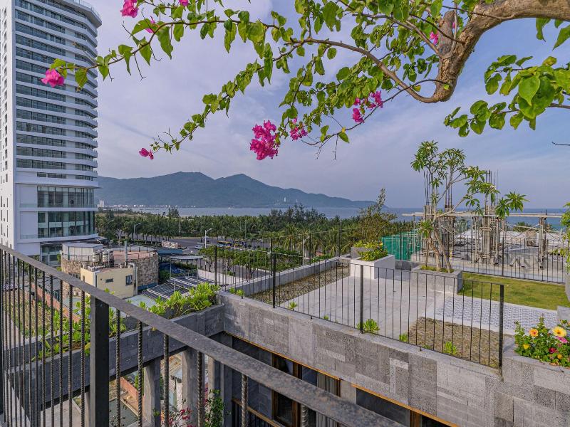 Le Boutique Danang image