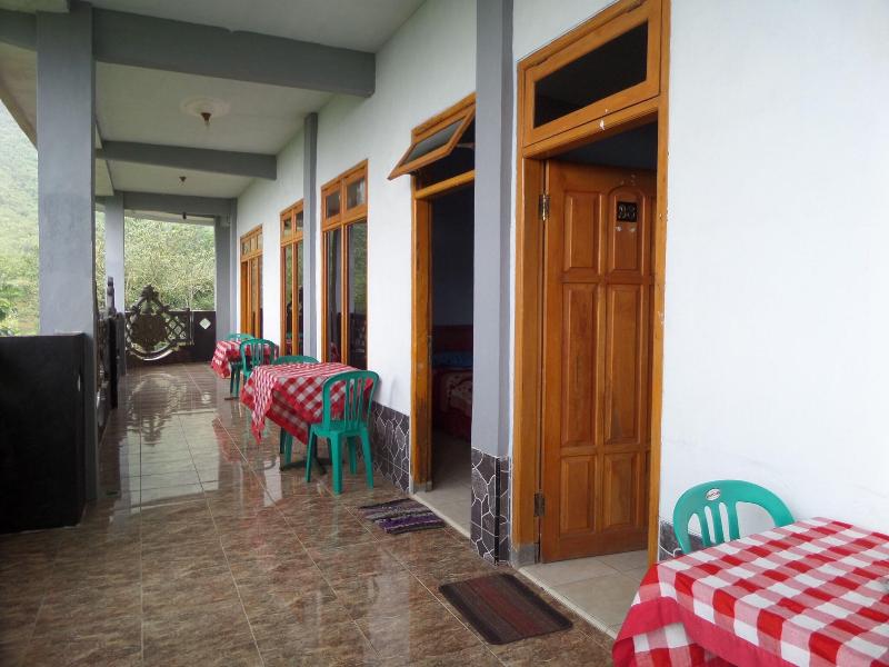 Nadia Hotel image