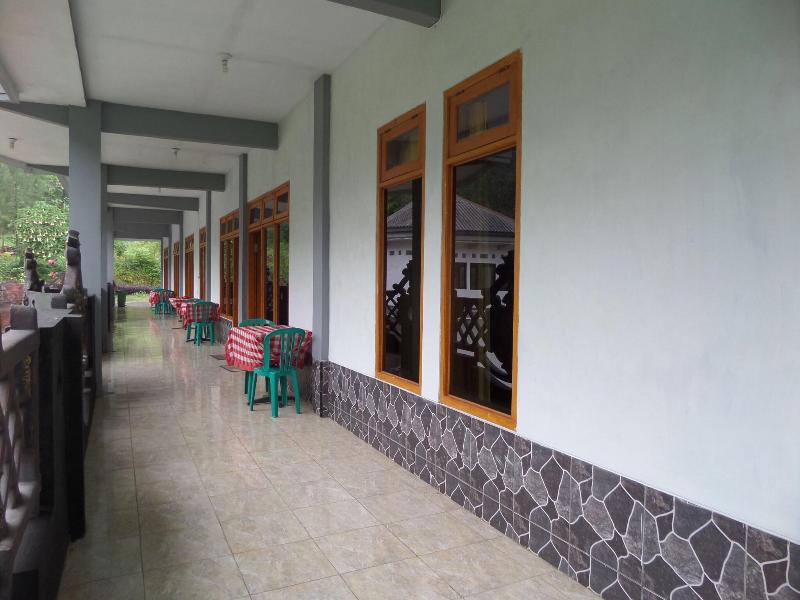 Nadia Hotel image