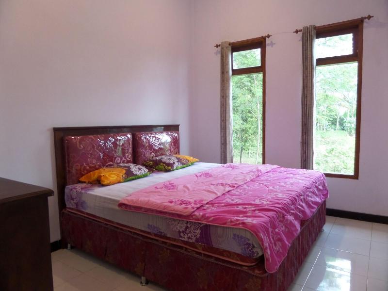 Nadia Hotel image