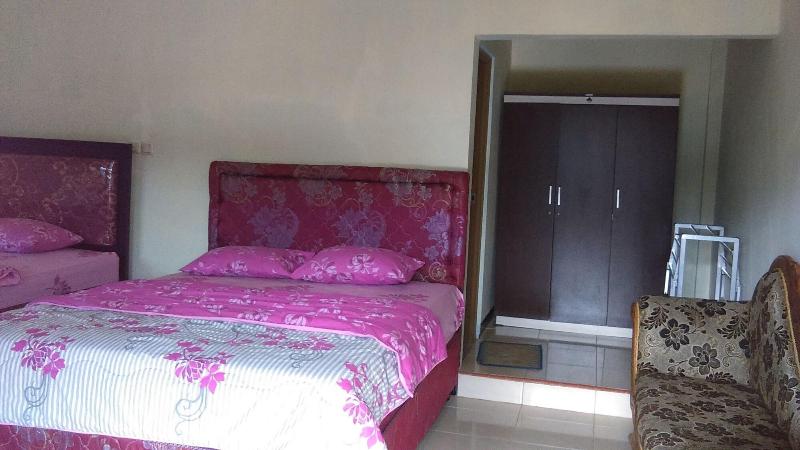 Nadia Hotel image
