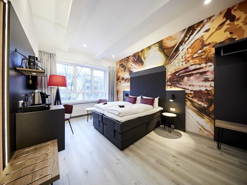 Hotel Euler image