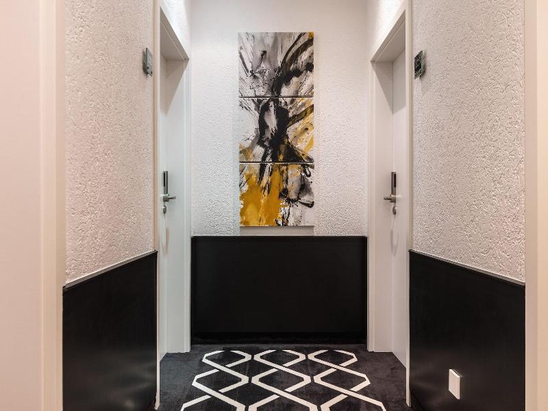 Hotel Euler image