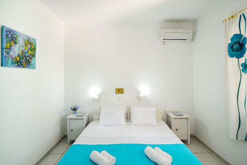 Marika Studios Apartments — photo 5
