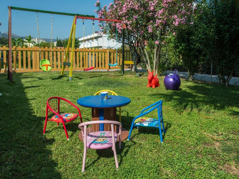 Yannis Yard Studios And Apartments image