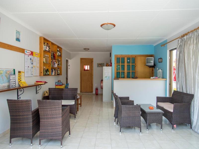 Yannis Yard Studios And Apartments image