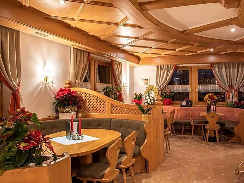 Hotel Barance image