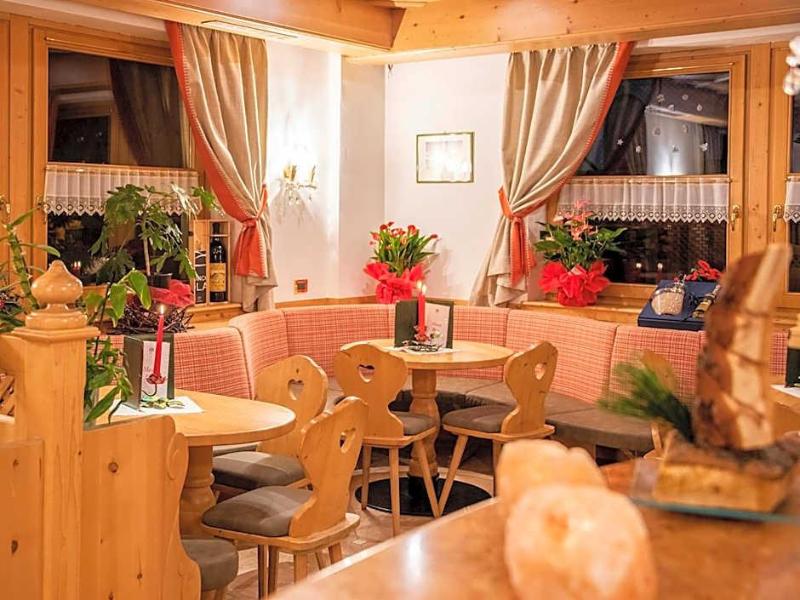 Hotel Barance image