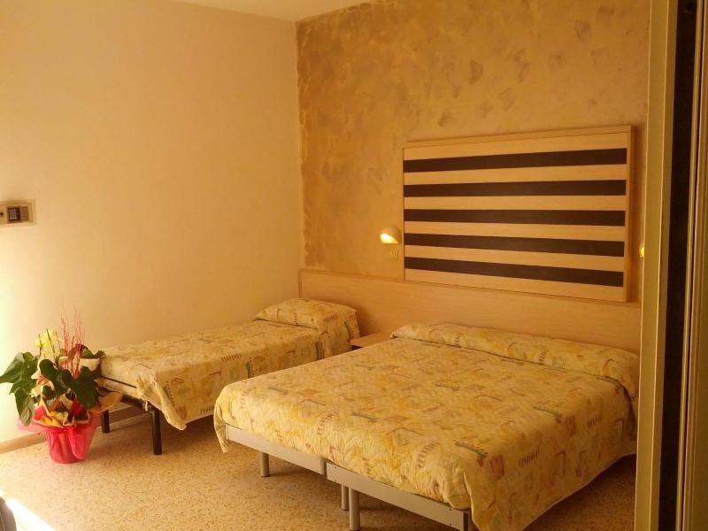 Hotel Abel image