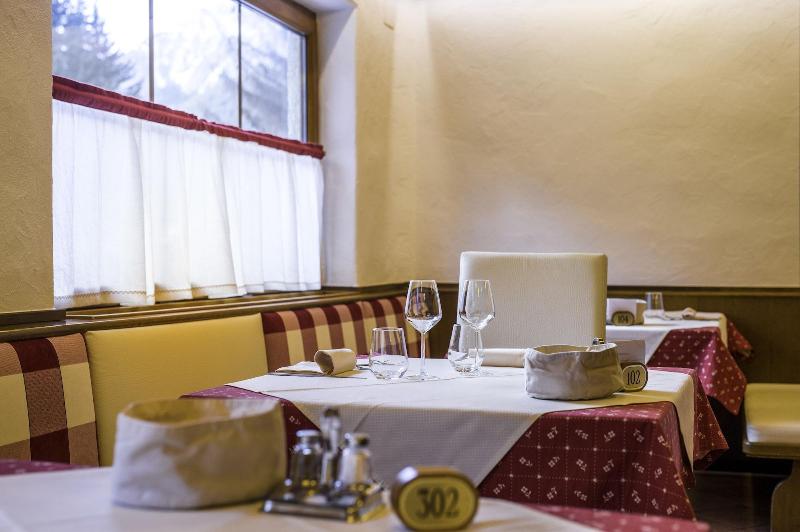 Hotel Chalet Pineta image