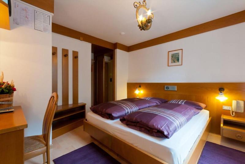 Hotel Chalet Pineta image