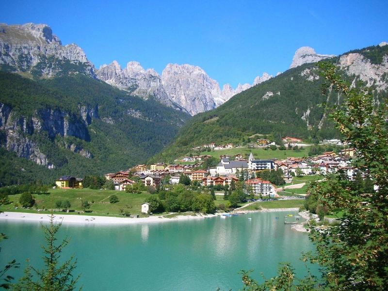Garna Lago Alpino image
