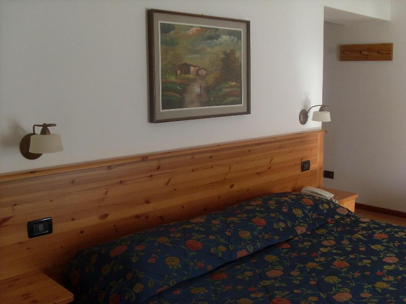 Garna Lago Alpino image