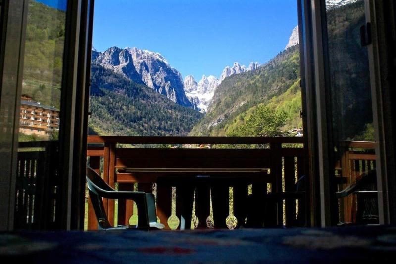 Garna Lago Alpino image