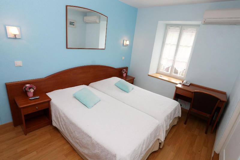 Chambres D Hotes La Chaumiere image