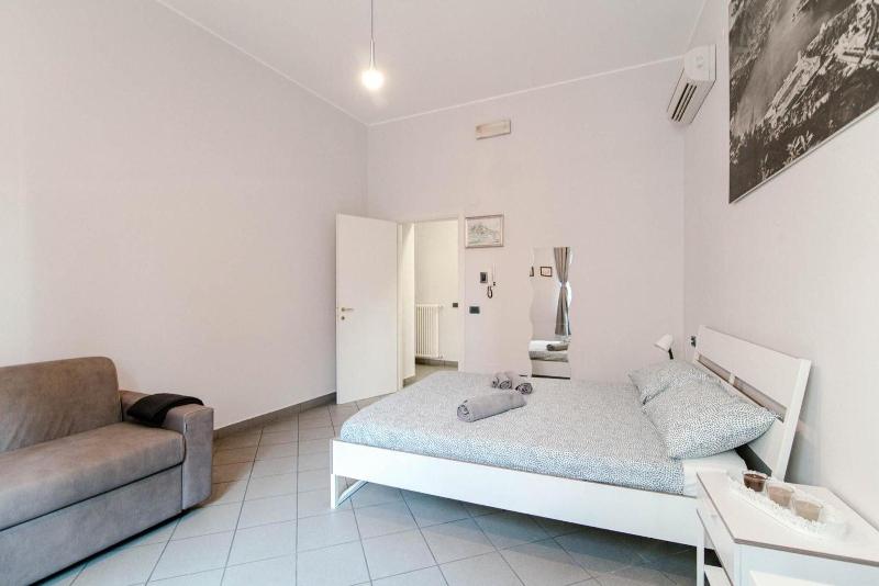 Downtown Rooms image