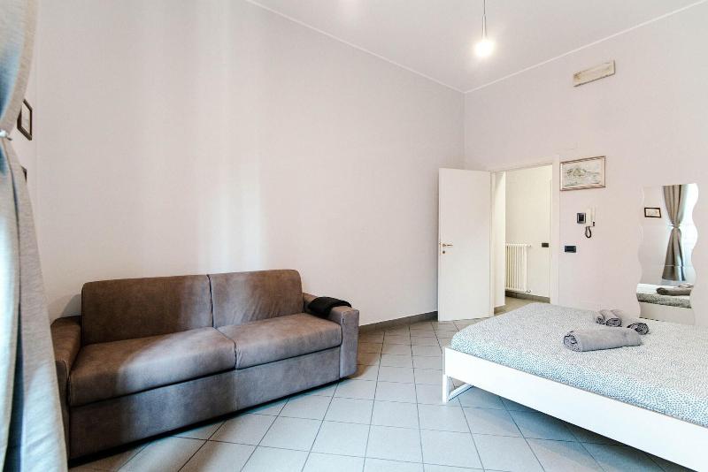 Downtown Rooms image