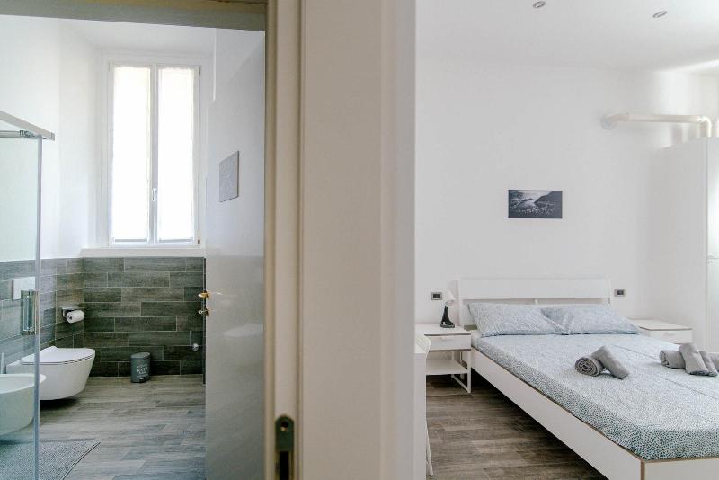 Downtown Rooms image