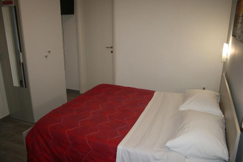 Coral Rooms image