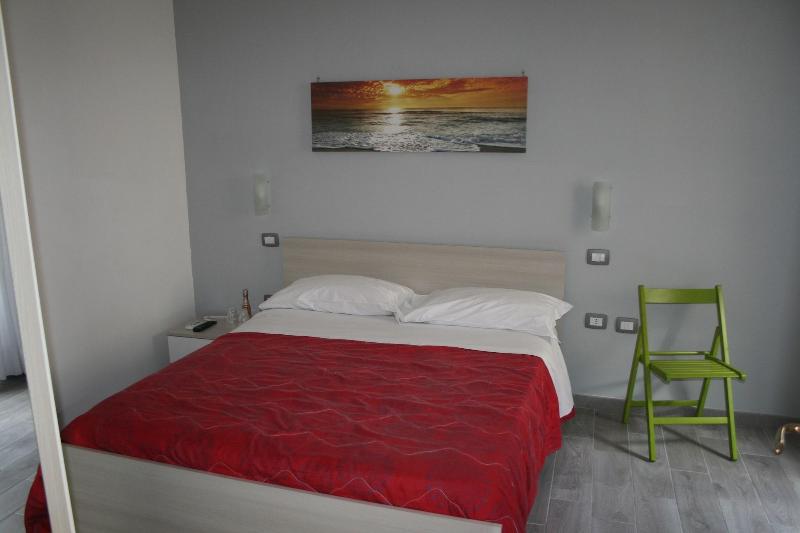 Coral Rooms image