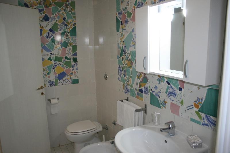 Coral Rooms image