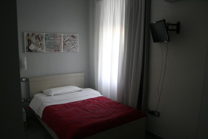 Coral Rooms image