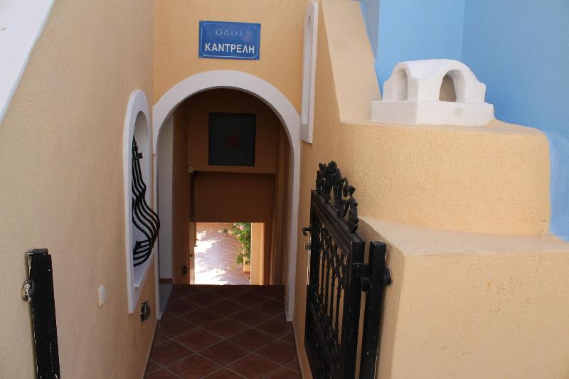 Villa By Hotel Thira — general view