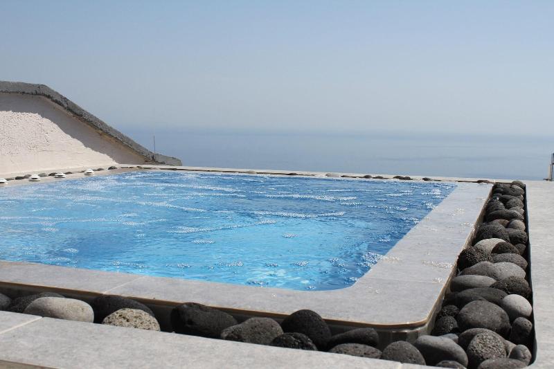 Villa By Hotel Thira image