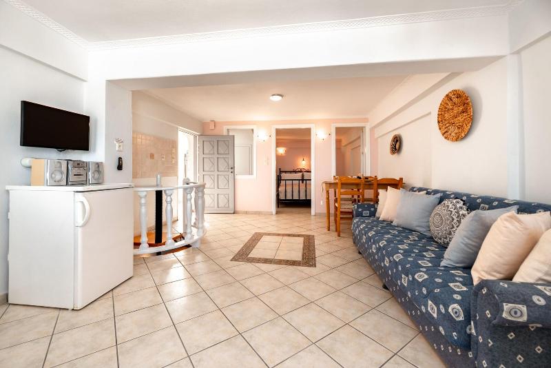 Villa By Hotel Thira image