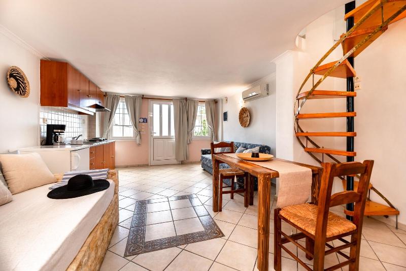Villa By Hotel Thira image