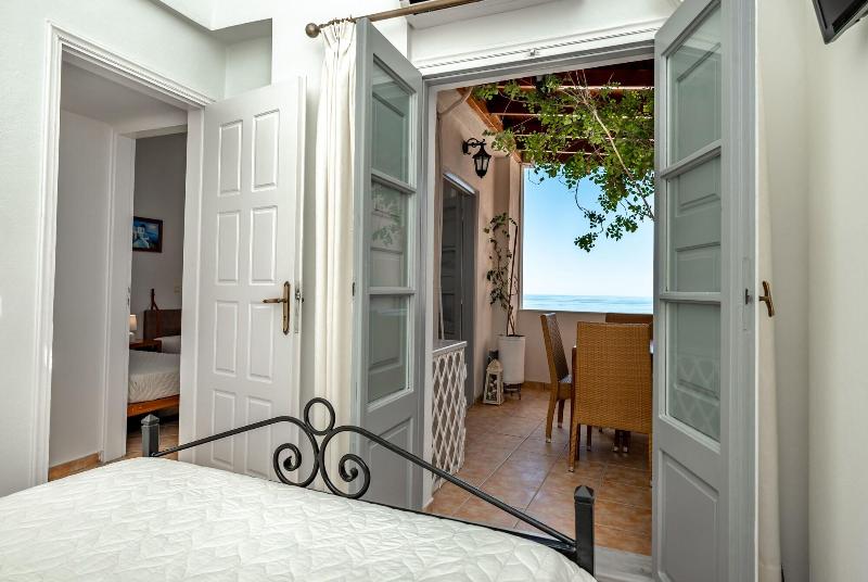 Villa By Hotel Thira image