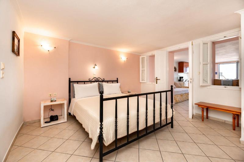 Villa By Hotel Thira image