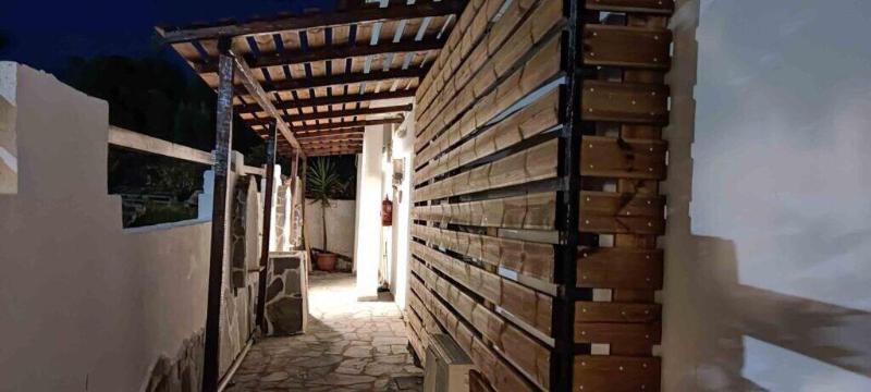 Skiathos Young Guesthouse image