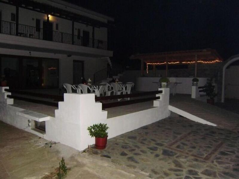 Skiathos Young Guesthouse image