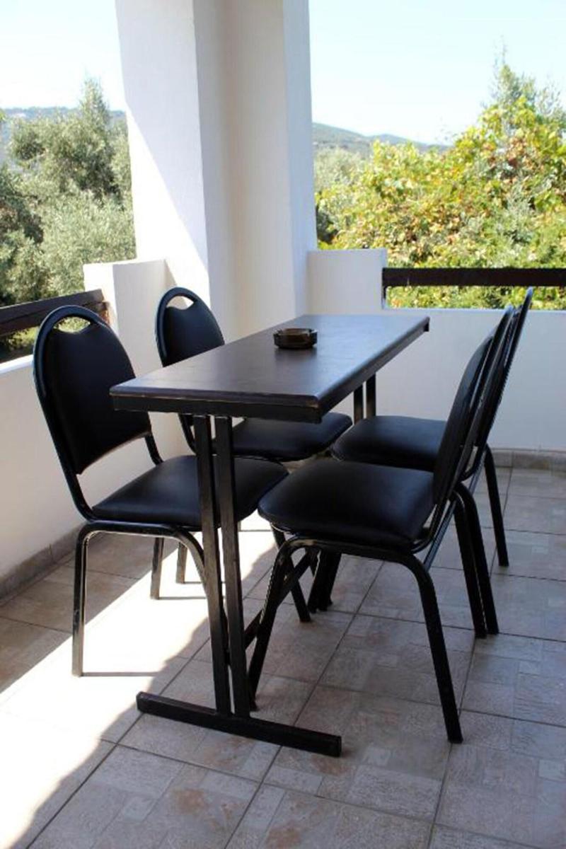 Skiathos Young Guesthouse image