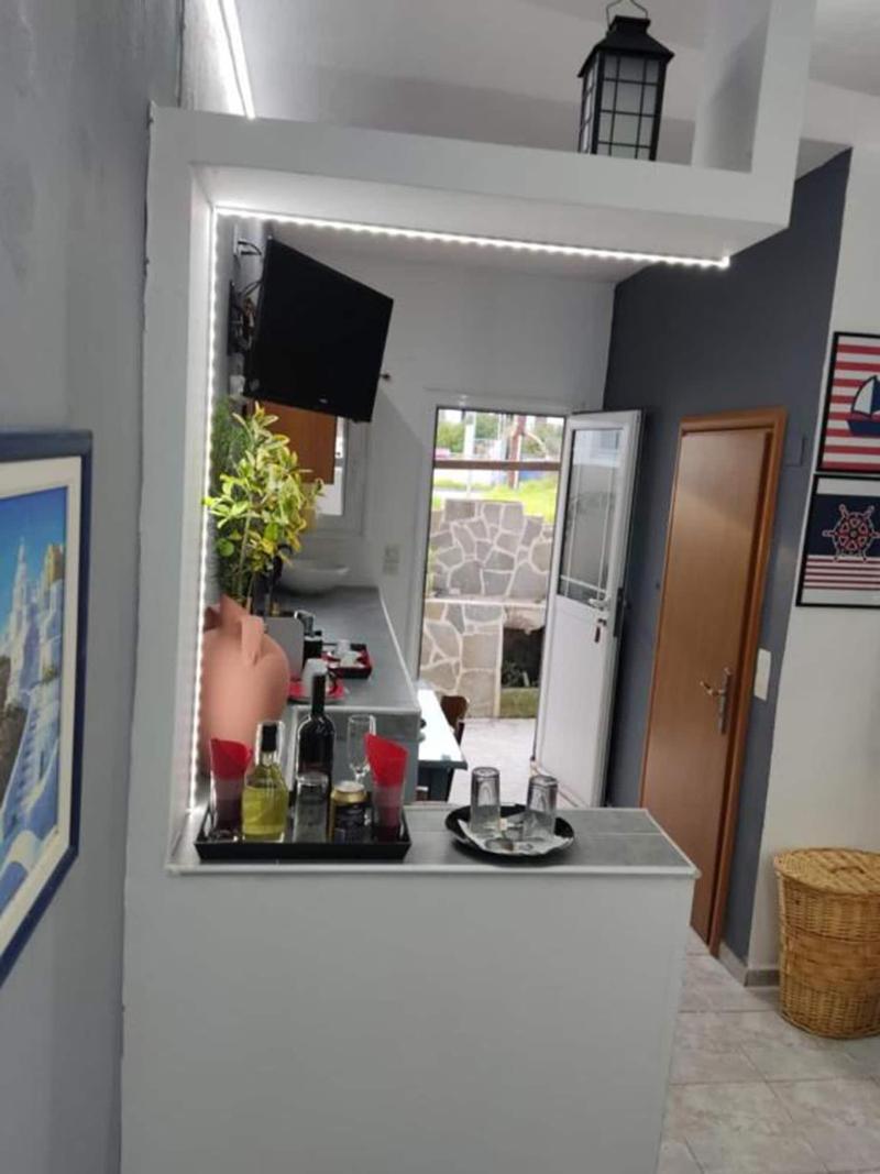Skiathos Young Guesthouse image