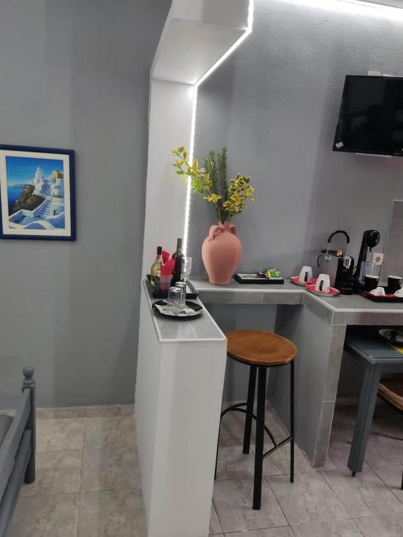 Skiathos Young Guesthouse image