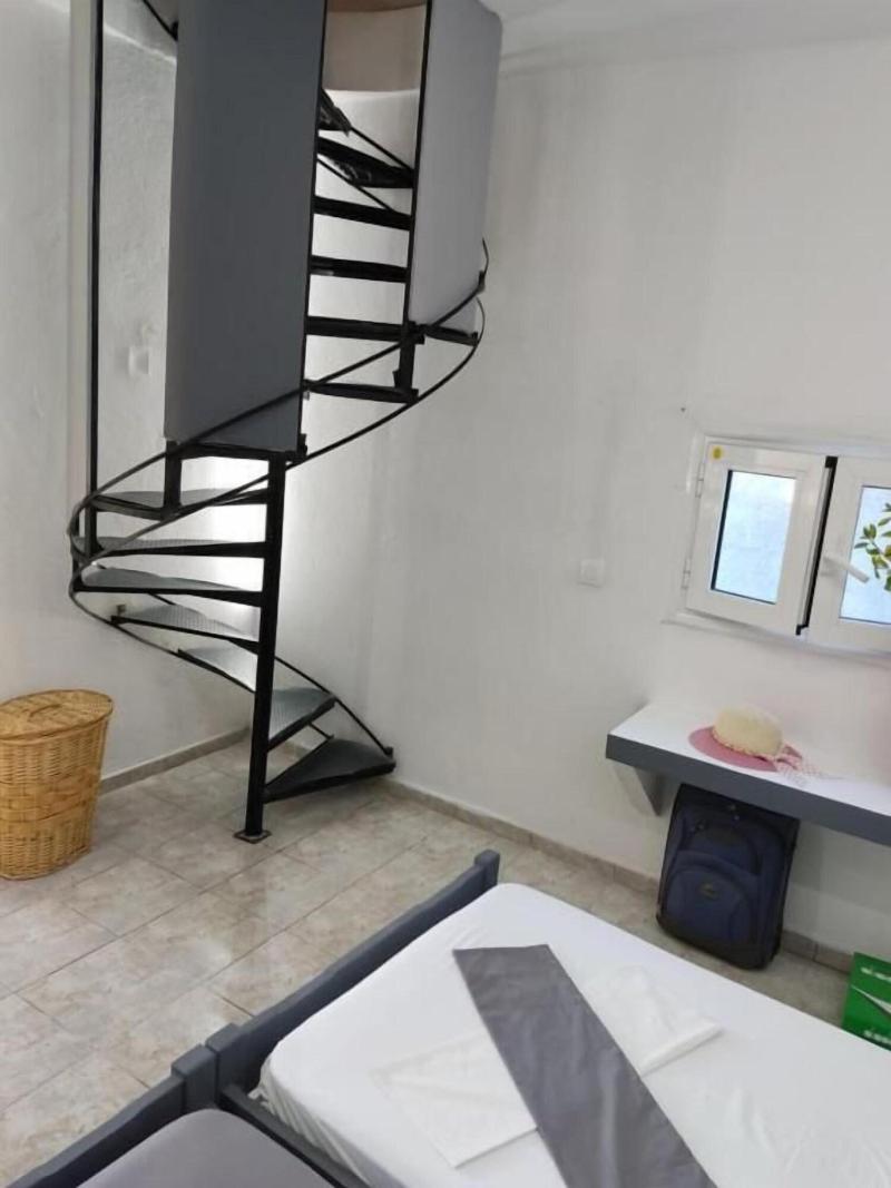 Skiathos Young Guesthouse image