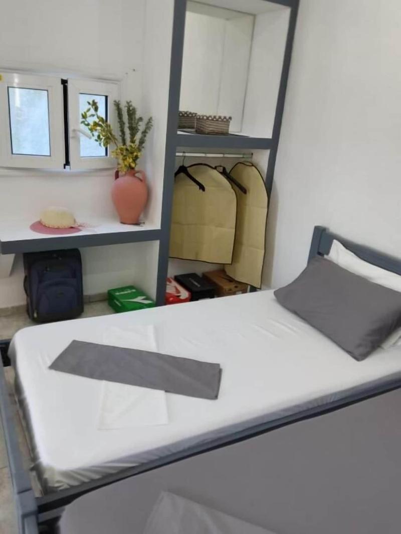 Skiathos Young Guesthouse image