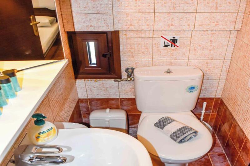 Skiathos Young Guesthouse image