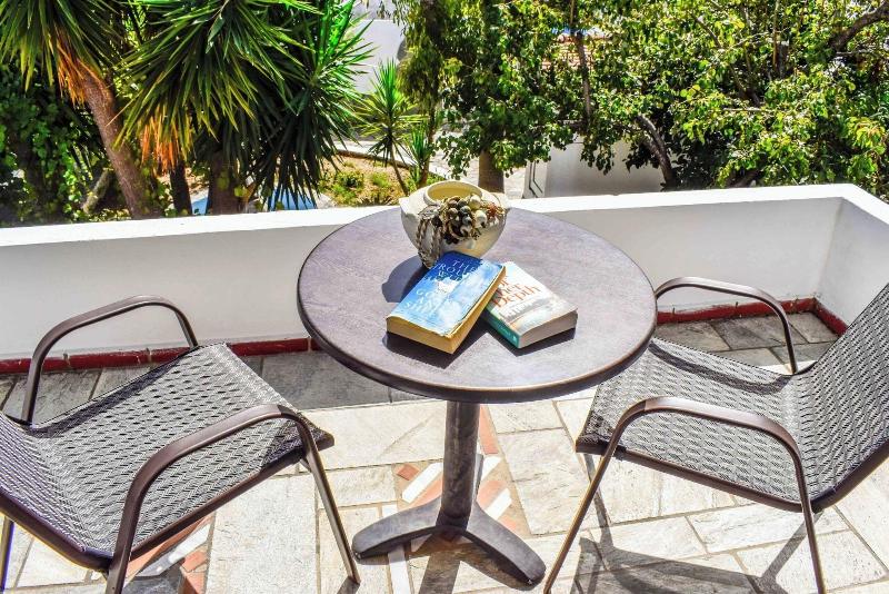 Skiathos Young Guesthouse image