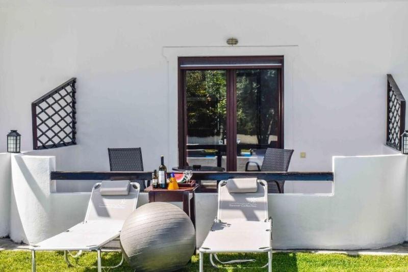 Skiathos Young Guesthouse image