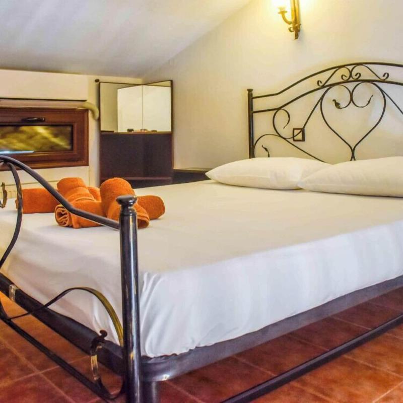 Skiathos Young Guesthouse image
