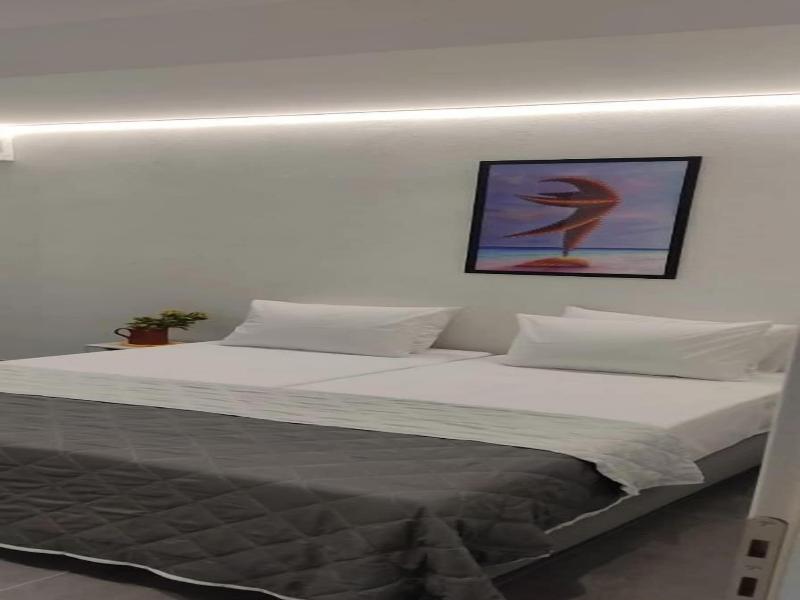 Skiathos Young Guesthouse image