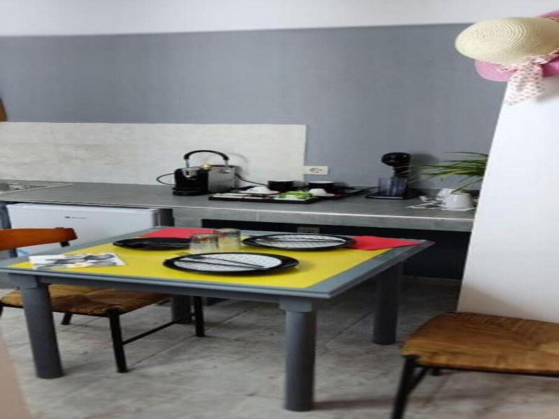 Skiathos Young Guesthouse image