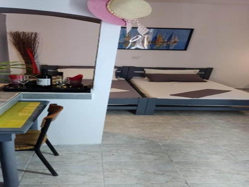 Skiathos Young Guesthouse image