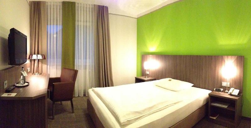 Hotel Ambiente Walldorf image