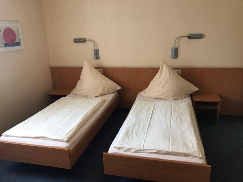 Hotel Montan image