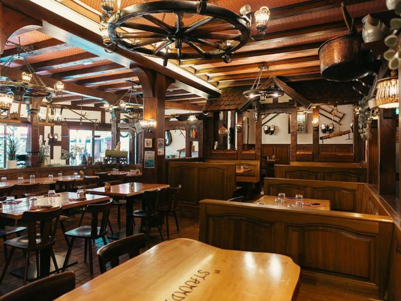 Ha Tel Restaurant Au Parc Des Cigognes image