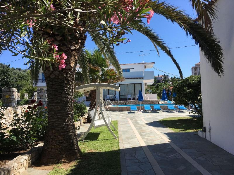 Hotel Suzanna — photo 4